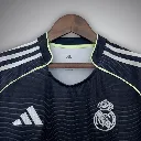 Real madrid away1.webp