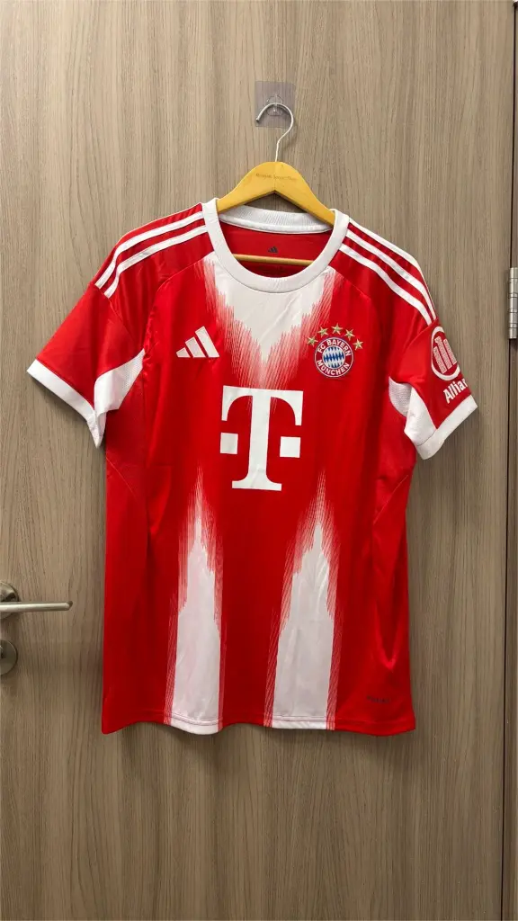 bayern munich home1.webp